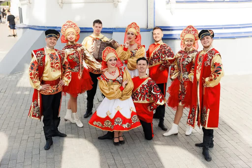 Вариант костюмов «Русский стиль»